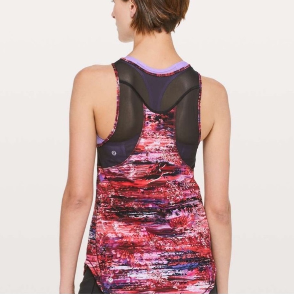 Lululemon Sculpt Tank II Dahliascape Multi / Black
